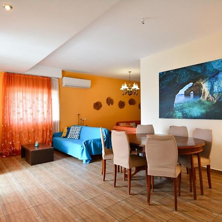 Villa Filoxenia All Seasons, Near Airport, Sea, Athens Agia Marina  エクステリア 写真