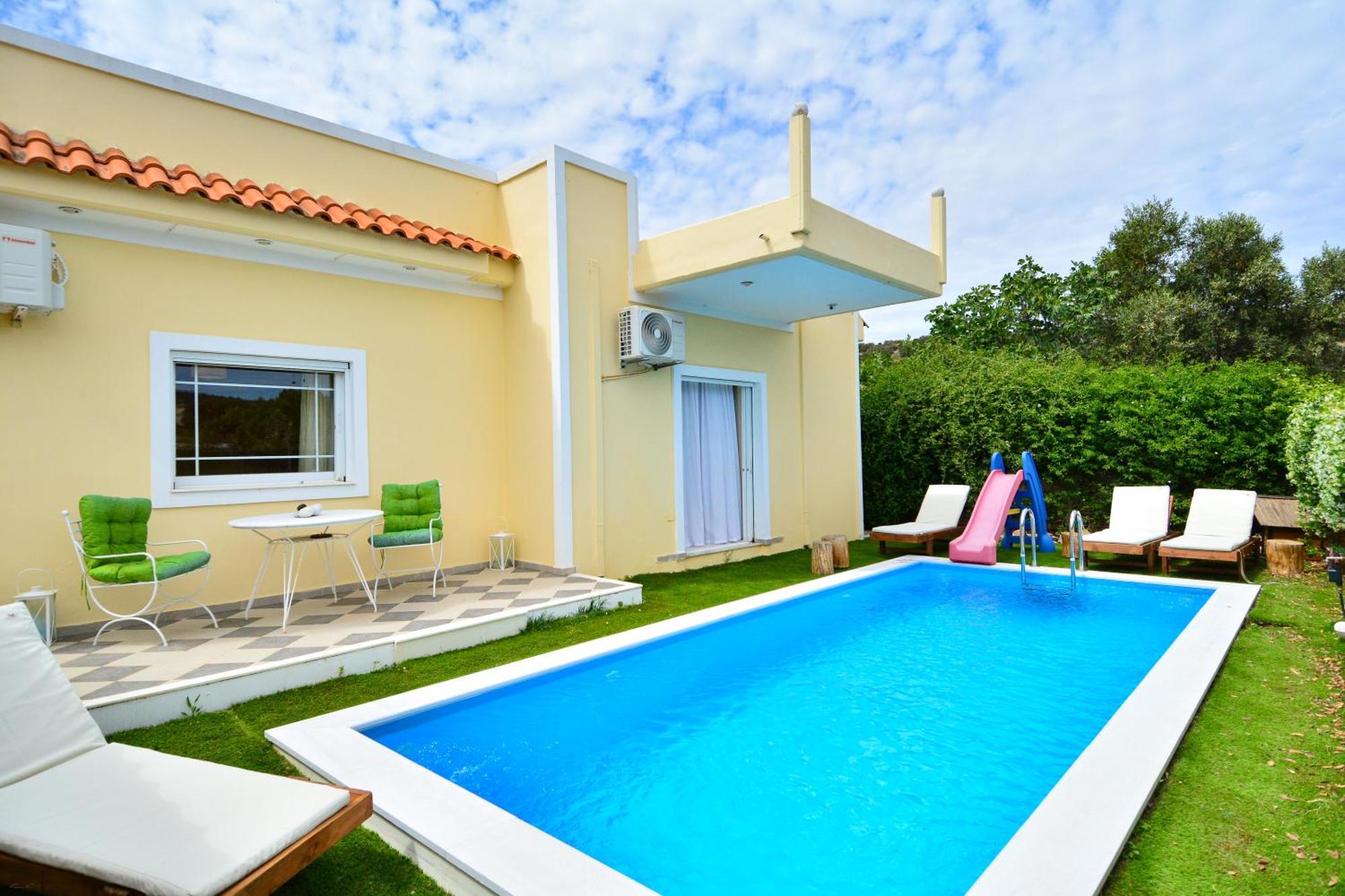 Villa Filoxenia All Seasons, Near Airport, Sea, Athens Agia Marina  エクステリア 写真